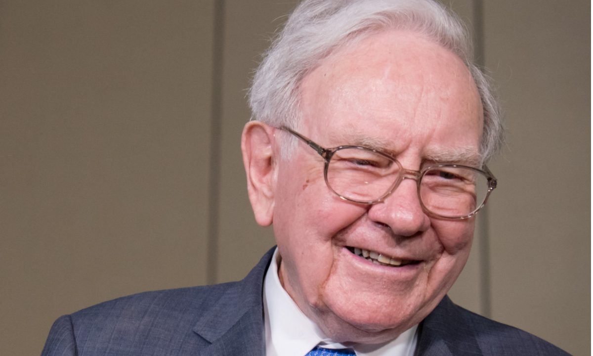 Warren Buffett May Invest in Regional Banks