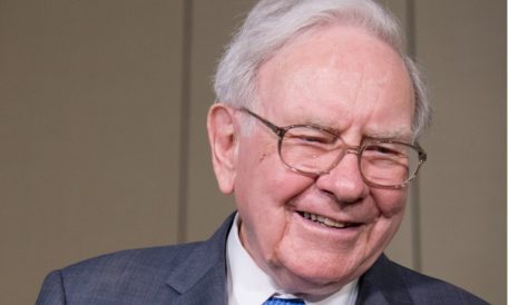 Warren Buffett Shifts to Emeritus Role as Son Howard Becomes Berkshire Chair