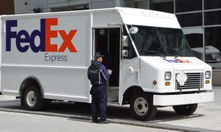 FedEx’s Volume Pressures Point to Spending Shifts and Amazon’s Fulfillment Dreams 