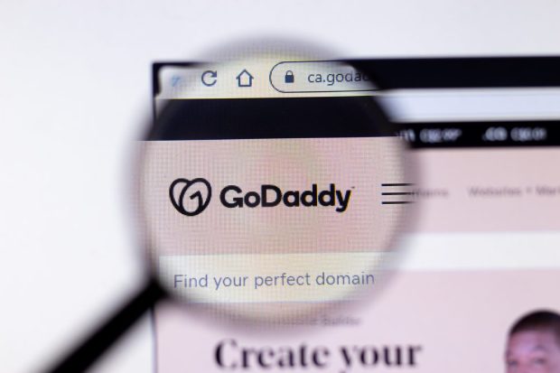 GoDaddy Releases Prompts That Make Generative AI Tools Business Consultants