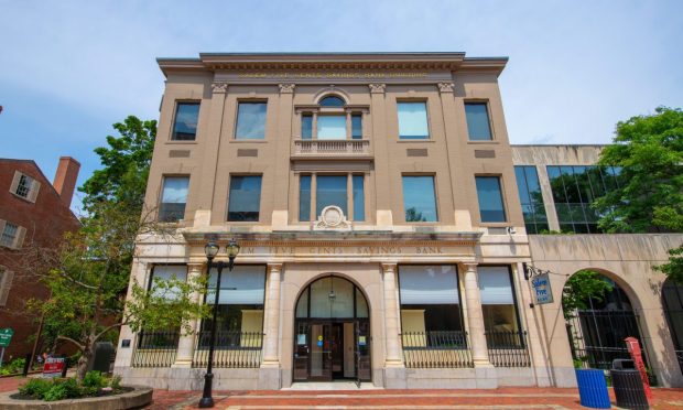 Smaller Banks Join Growing Roster of FIs Readying for FedNow’s Launch