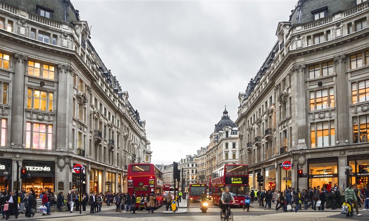 Women and Millennials Lead UK’s Digital Shopping Transformation