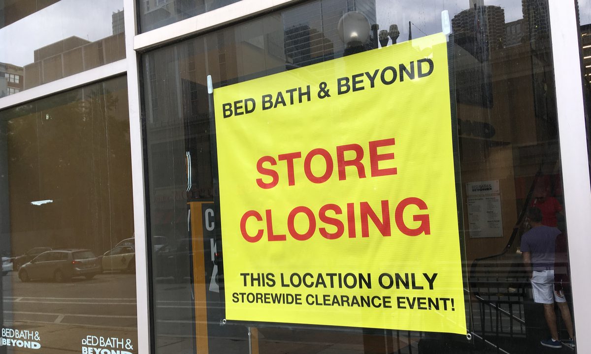 Bed Bath & Beyond's big dilemma: Can it survive?