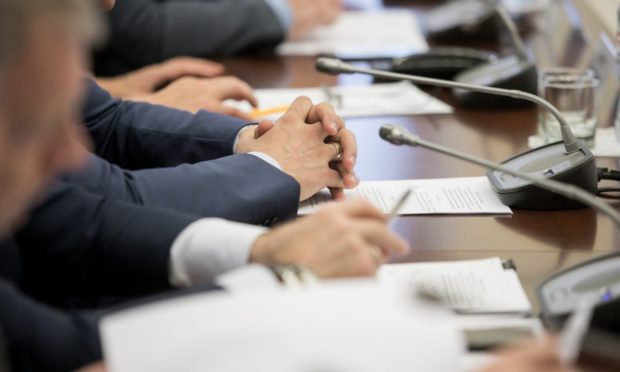 Partisan Battle Lines See Crypto Stablecoin Payment Regulation Stalling Out