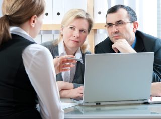 Credit Unions Turn SVB Banking Crisis Into Master Class on Trust