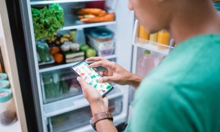 Mobile and PC Users Use Different Payments Methods When Buying Groceries Online