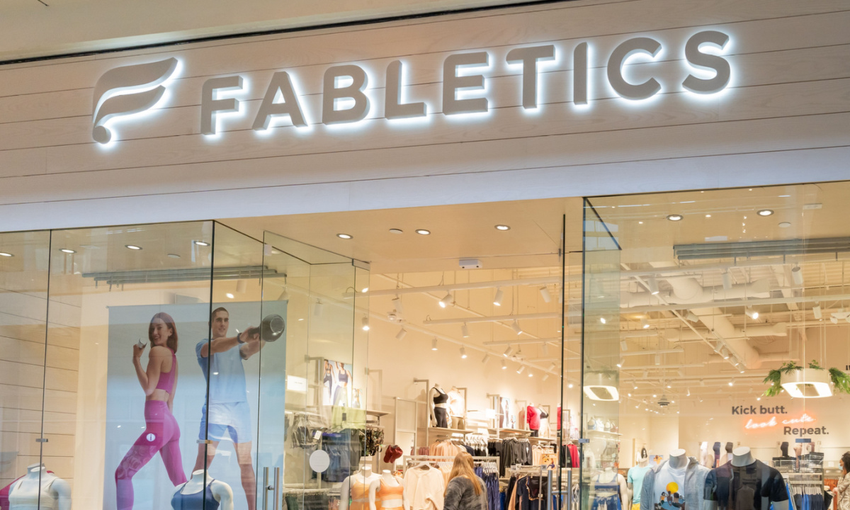 Fabletics Implements Salesfloor's Customer Engagement Platform to Enable  Connected Conversations