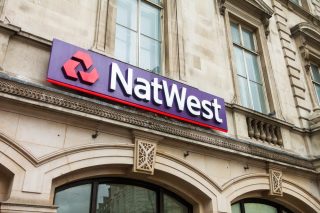 Europe’s Lenders See ‘Bank Walk’ as Consumers Pull Savings