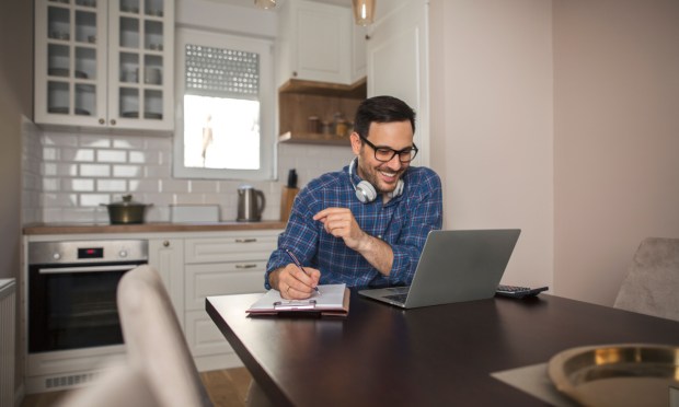 Report: Remote Work Persists as Unemployment Stays Low