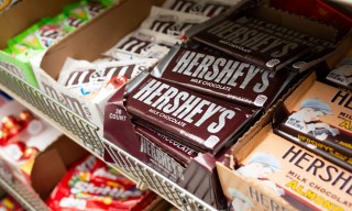 Consumers Pick Cheaper Merchants for Snacks, but Many Remain Brand Loyal