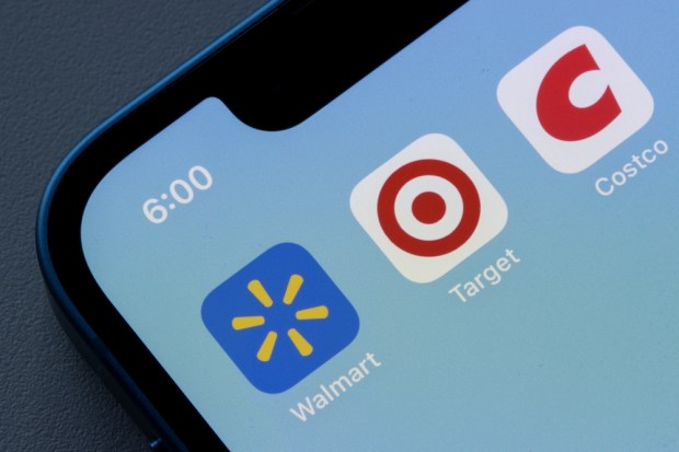 Walmart and Target Earnings Offer Up a Tale of Two eCommerce Platforms 