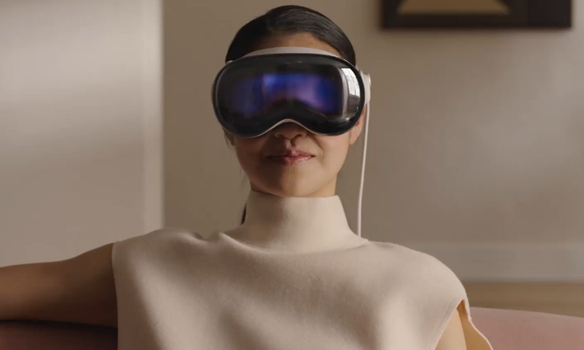 Apple’s $3500 Mixed Reality Headset No Shoo-In to Be a Slam Dunk
