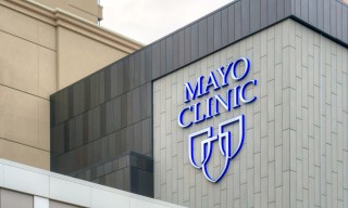 Google Cloud Teams With Mayo Clinic on Generative AI for Healthcare Data