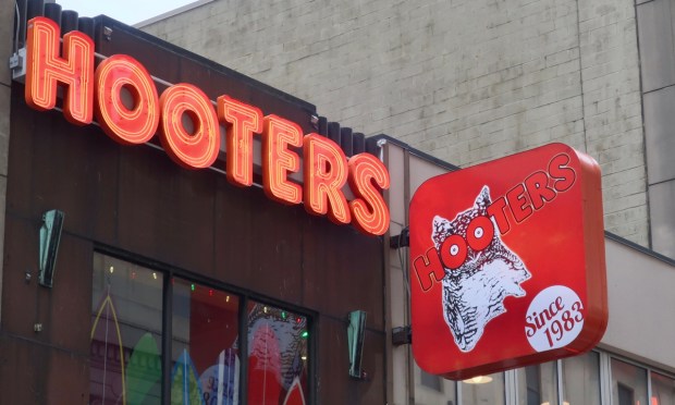 Hooters: Direct Ordering Channels Enable Virtual Restaurants to Get Playful 