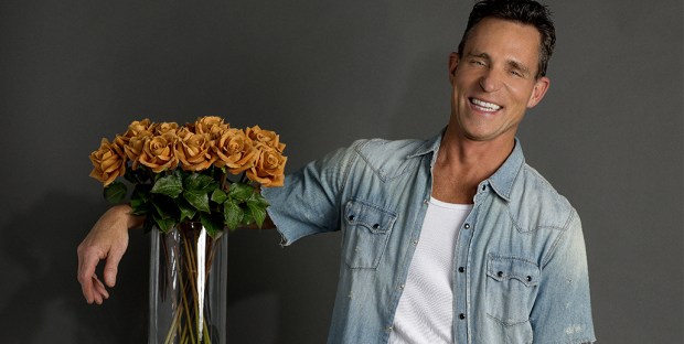 Can a Celebrity Florist Bring Life to Faux Florals and Williams-Sonoma?