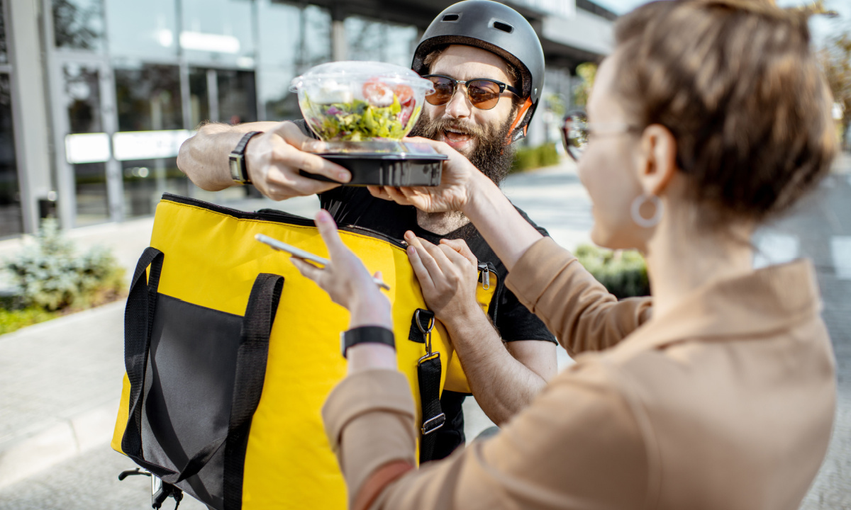 Sam Nazarian Reportedly Acquiring Nextbite as Delivery Takes a Hit