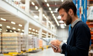 US Business Inventories Spring Up Slightly in April