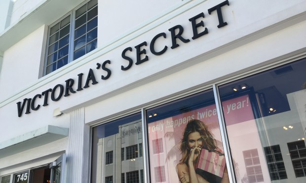 Victoria’s Secret Uses Loyalty to Drive Spending Amid Sales Slump