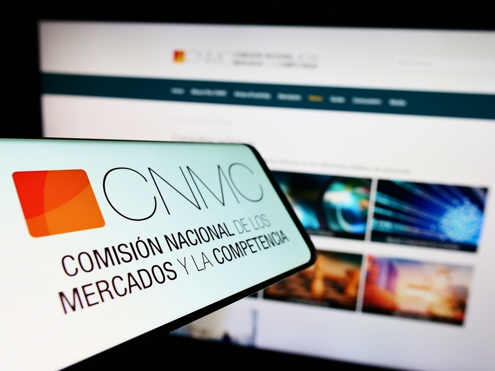 Apple and Amazon Fined $218 Million by Spain’s Antitrust Watchdog