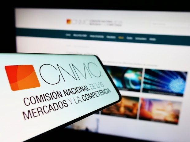 Apple and Amazon Fined $218 Million by Spain’s Antitrust Watchdog