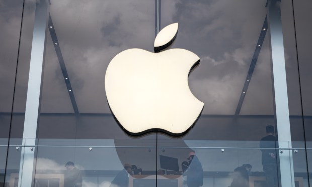 Apple Retail Preps for Home Delivery