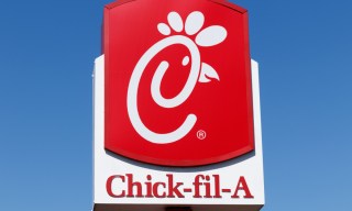 Chick-fil-A Opens First Drive-Thru-Only Location as Fast-Food Eateries Shrink