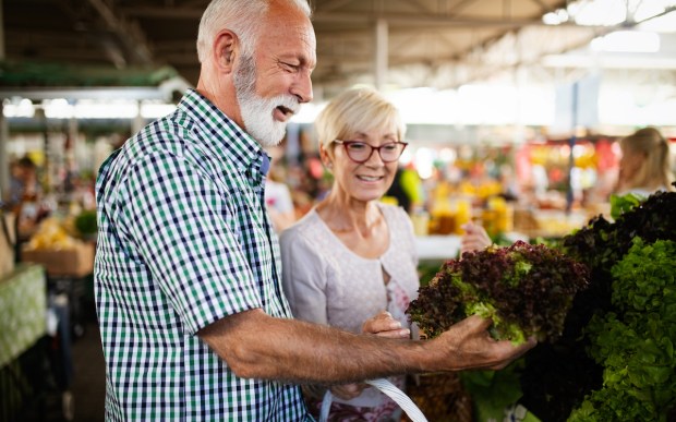Savings Cushion Keeps Financially Secure Consumers Spending
