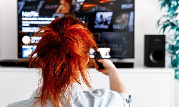 Netflix Continues to Cut Offerings, Grows by 6 Million Subscribers 