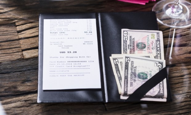 High-Income Restaurant Customers Chafe at Tipping Expectations