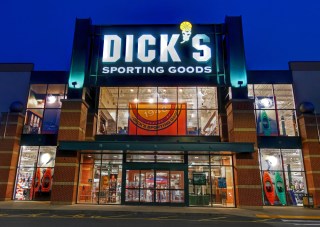 Fitness Takes the Lead: Dick’s Sporting Goods Emerges as Priority in Consumer Budgets 