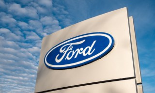 Amazon Will Drive Ford’s Online Used Car Sales