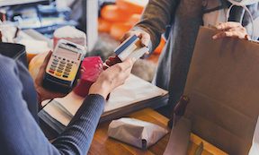 Nearly Half of US Retailers Adopt Omnichannel Customer Data Innovations to Improve Operations