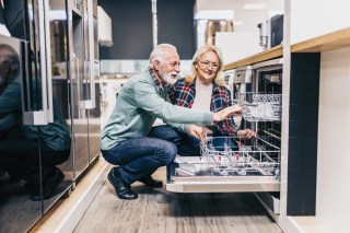 Boomers Barely Use BNPL, but Make Large Purchases When They Do