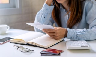 Credit Card Balances Pass $1 Trillion as Consumers Rely on Payment Method