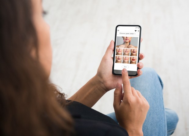 Retail Earnings Show Digital Shift in Health and Beauty Spend