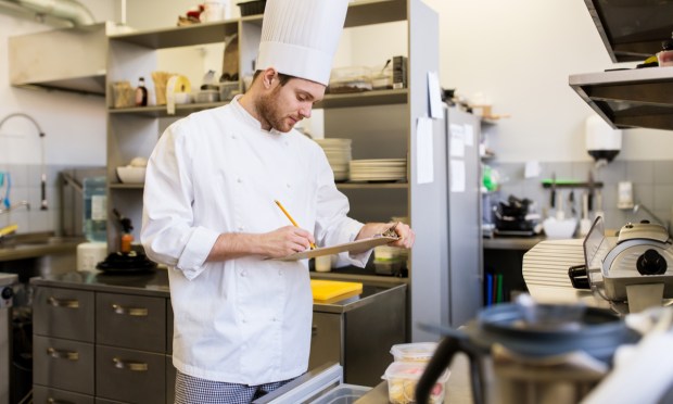 MarginEdge Debuts B2B Mobile Pay for Restaurants