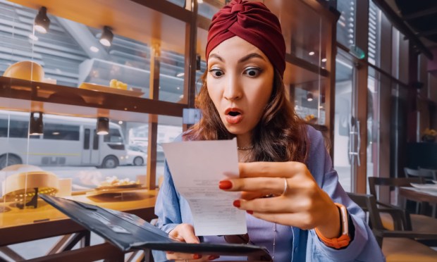 Consumers See Restaurants Getting Stingier With Discounts Amid Inflation 