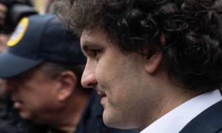Bankman-Fried Will Take Stand at His Fraud Trial