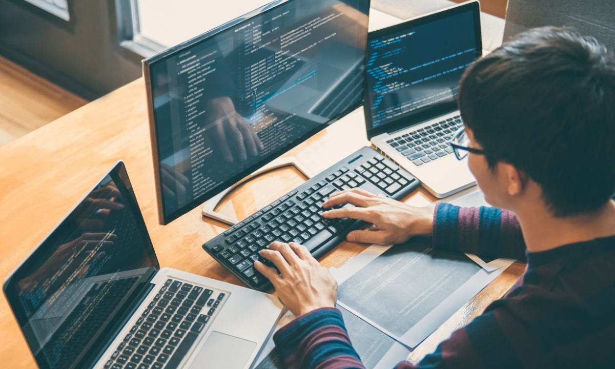 Essential AI Raising $40 Million to Build LLM Software