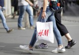 Will H&M’s New Return Fee Drive the Loyalty It’s Looking For?