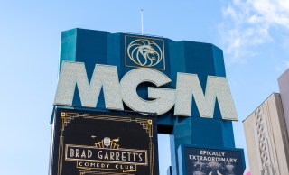 MGM Resorts Hack Becomes Hassle for Vacationers Who Must Use Cash