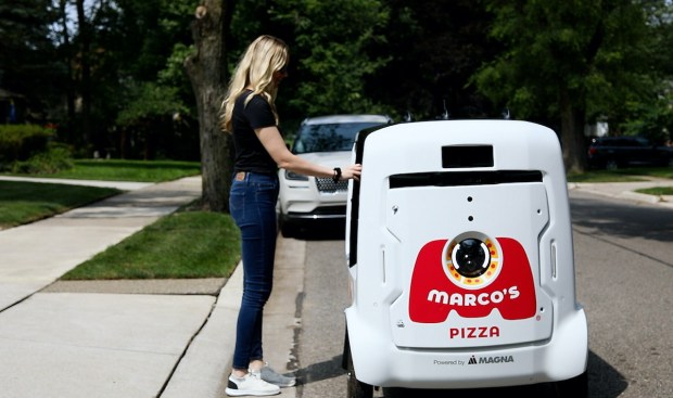 Marco's Pizza robotic delivery