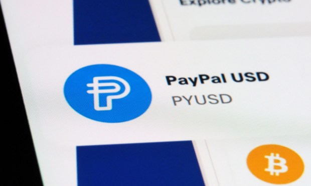 PayPal USD, stablecoins