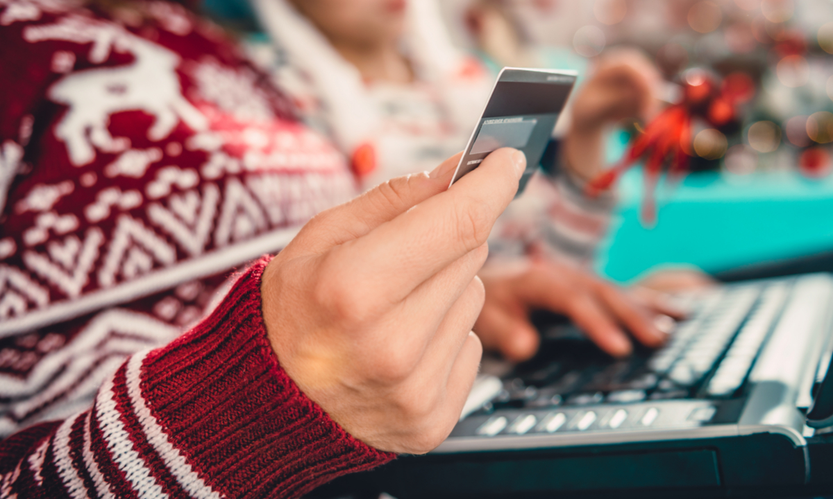 Installment Plans Ease Holiday Financial Stress of Inflation