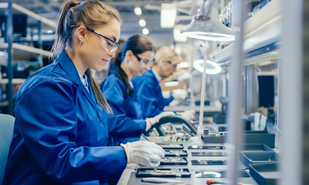 Two-Thirds of Manufacturers Plan More Real-Time Payments Features Within 12 Months 