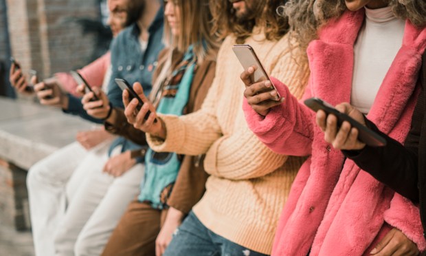 42% of European Millennials Want an All-in-One App to Streamline Digital Activities