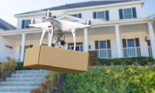 Amazon and Walmart Take to the Skies, Aiming to Capture Shoppers