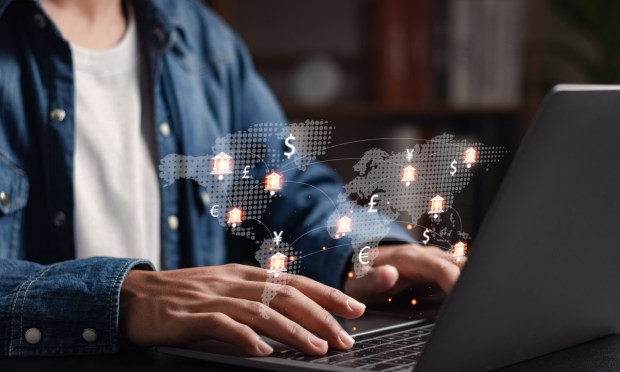 Payhawk Partners With Wise Platform to Streamline Global Payments