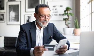 Rewards Drive Higher Credit Card Use Among Boomers and Seniors
