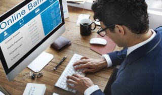 Entersekt and EbankIT Team to Offer Banks Biometric Authentication